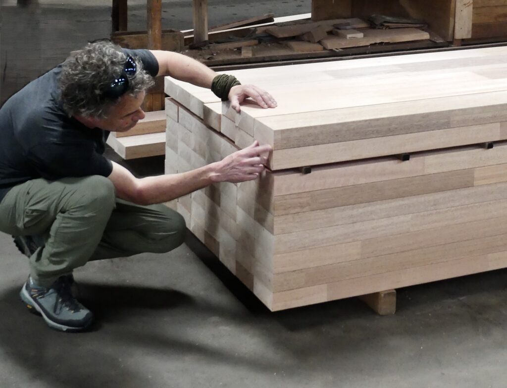 kwaliteitscontrole hout Ralph zee